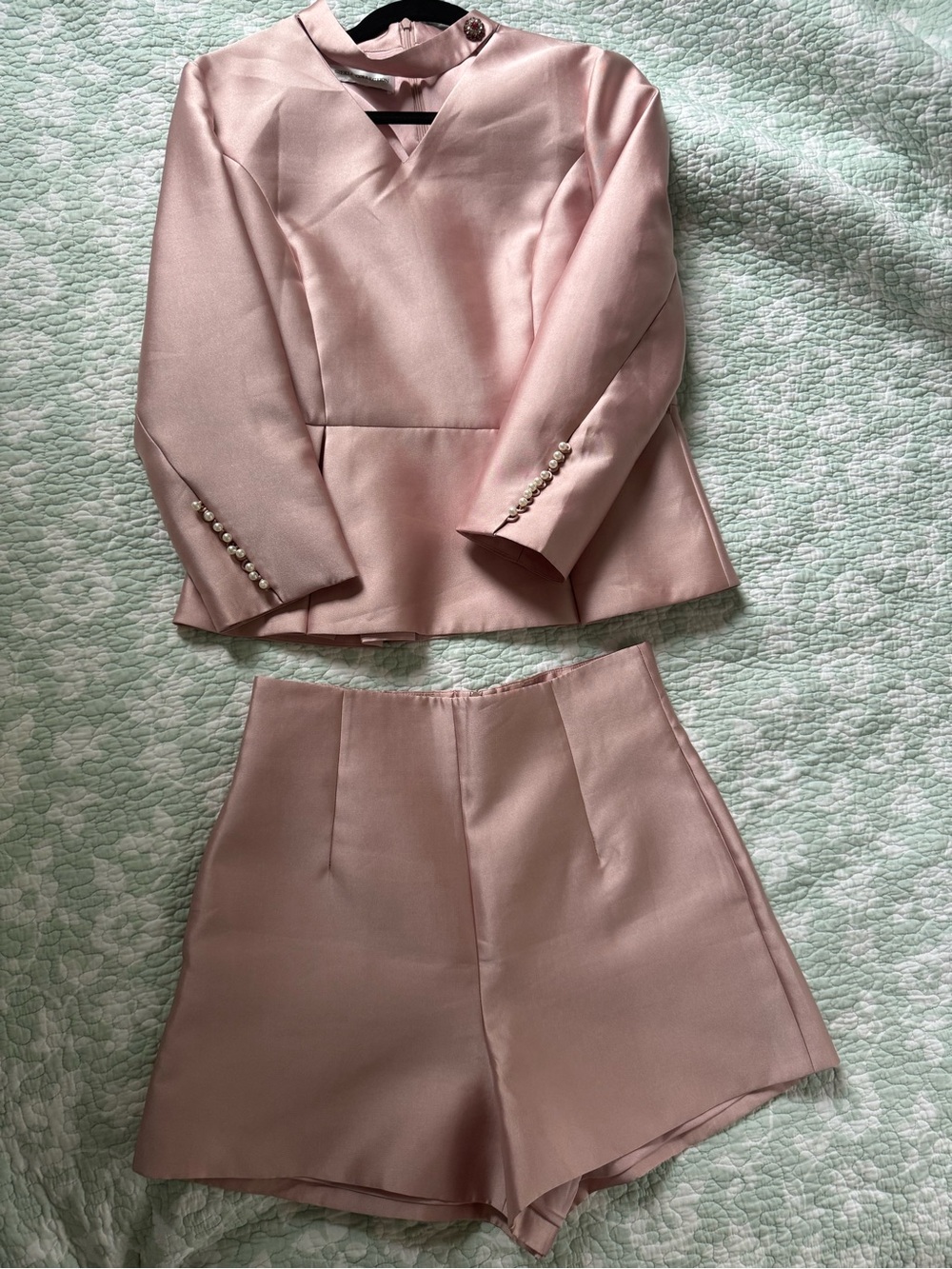 Women's Two-Piece Satin Blouse & High-Waist Shorts Set - Dusty Pink
